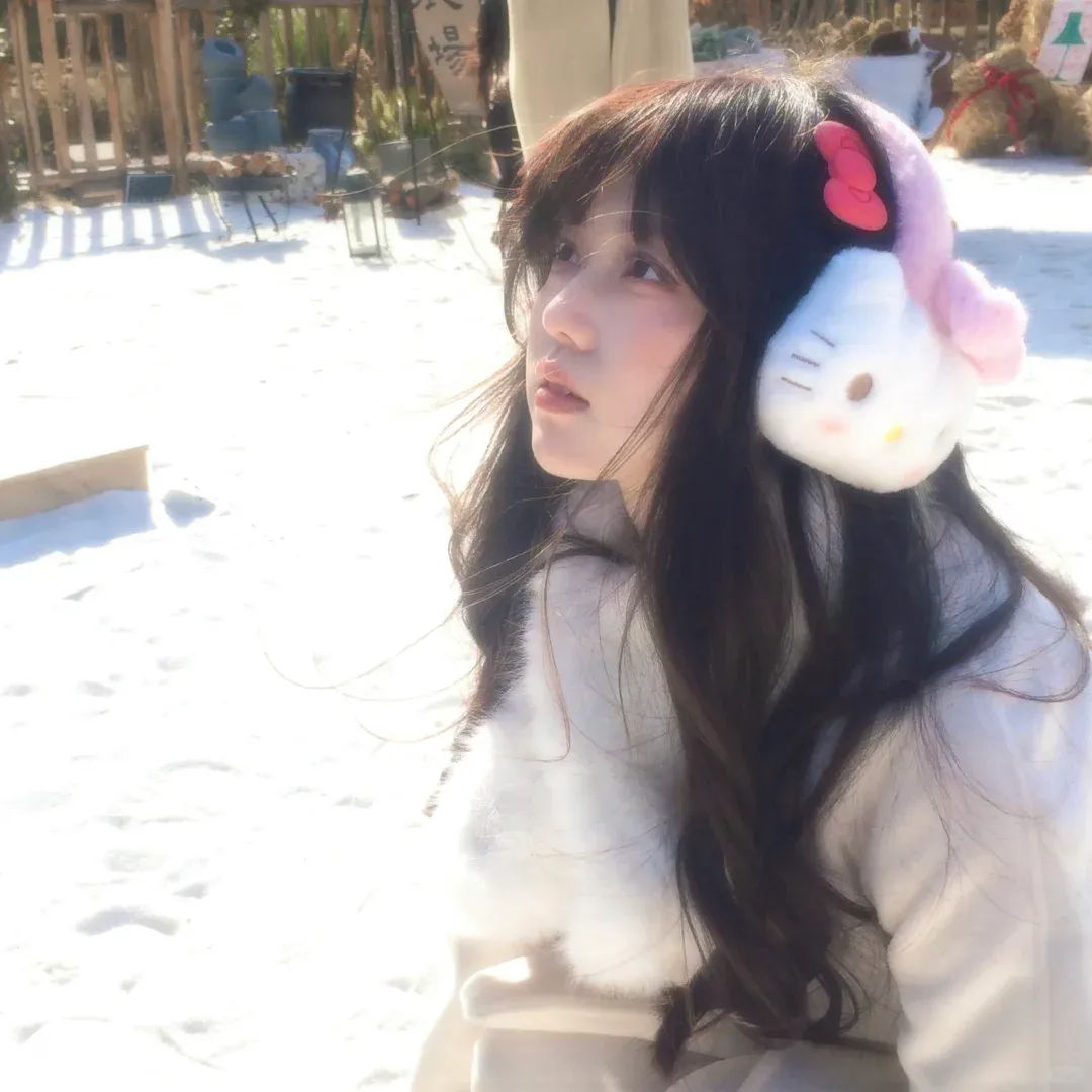 离婚后夫人马甲捂不住了